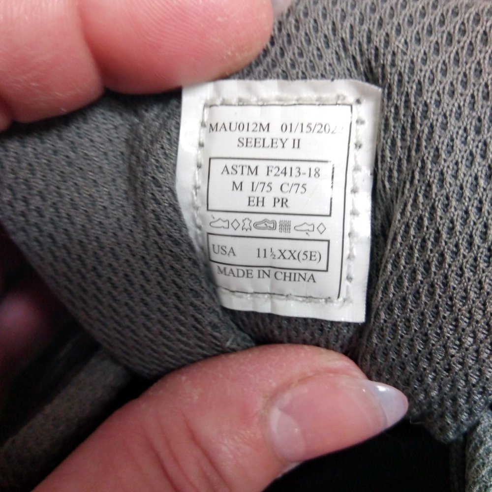 Steel toe work shoes - Picture 8 of 9